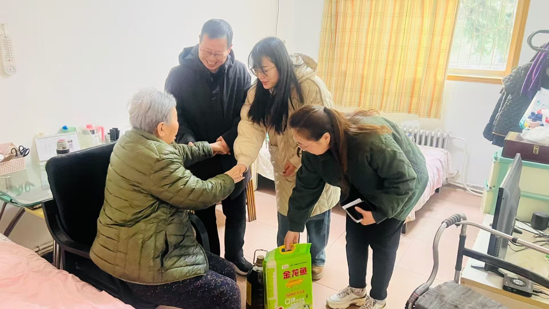 谢家强、曹驰坤、侯涛摄影-逐进春光里 奋楫启新程——油气公司第一季度工作综述3.jpg