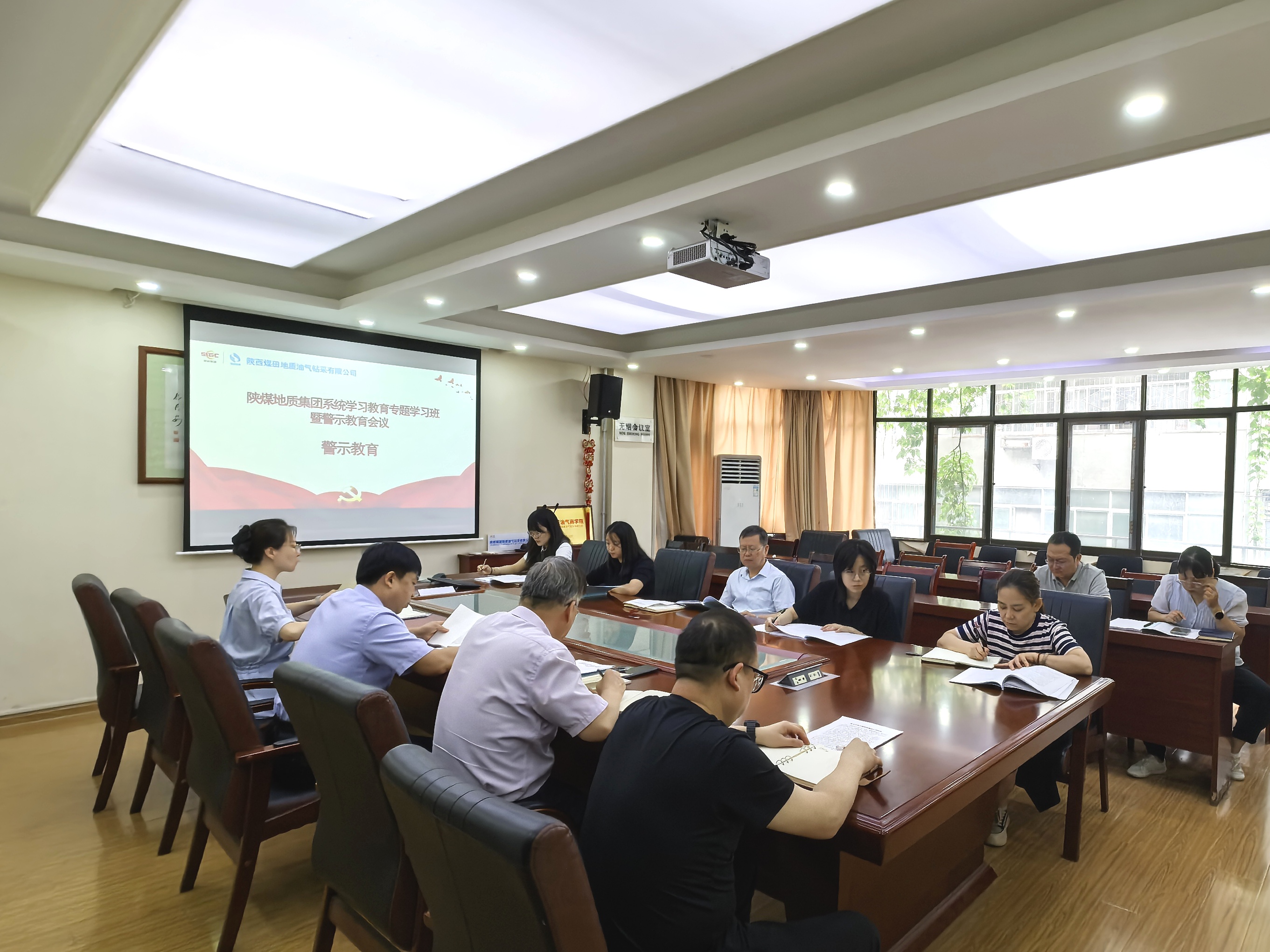6.27上午警示教育.jpg