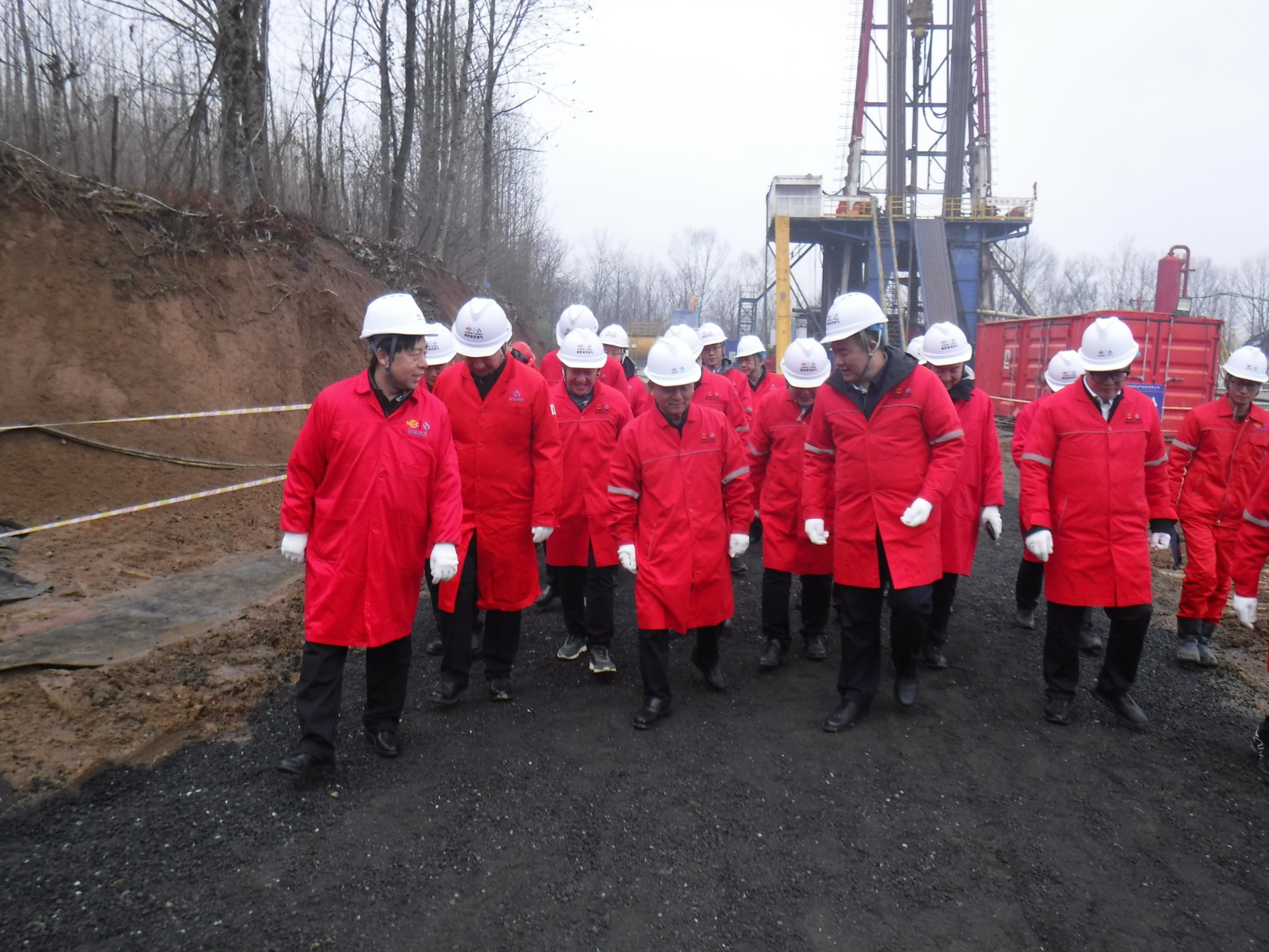50001井队2.jpg